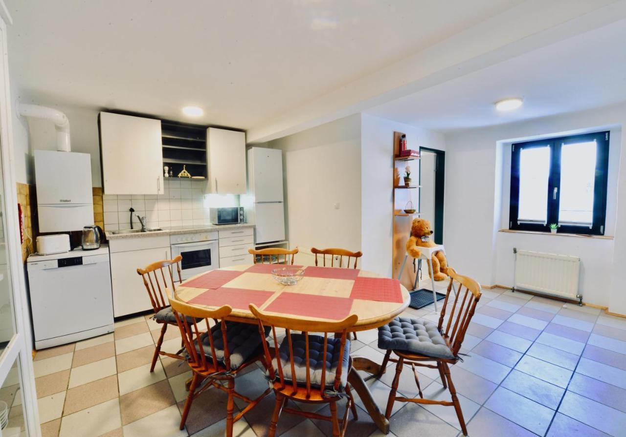Charming Attic Apartment Near Messe Wien And Center Eksteriør bilde